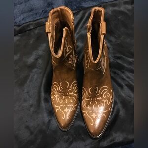 Elegant Brown Embroidered Ankle Booties